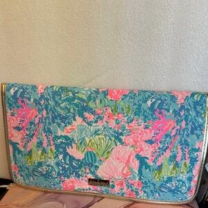 Lilly Pulitzer Gold-Trim Floral Travel organizer Clutch